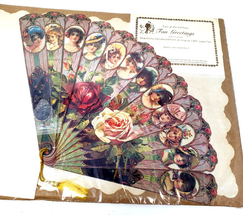 Victorian ladies roses fan - roses,