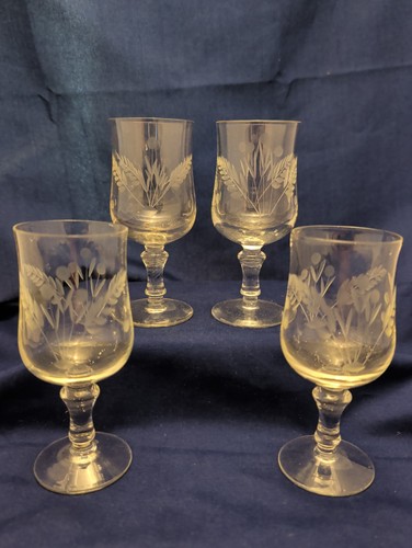 Vintage etched sherry - etched, glasses