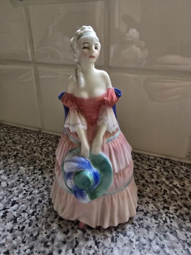 Early royal doulton figure - early,