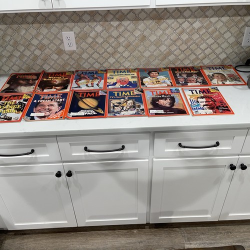Vintage 1980 time magazines - vintage,