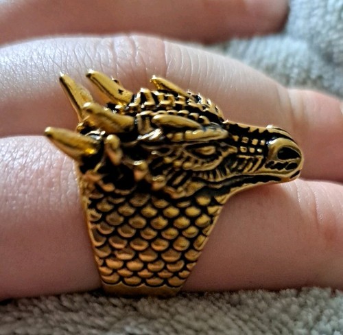 Dragon head ring size - head,
