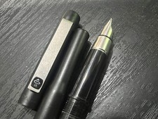 PARKER 25 Black Matt Fountain pen Made in England Stainless steel  Nib