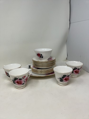 Porcelain tea set - tea, pink