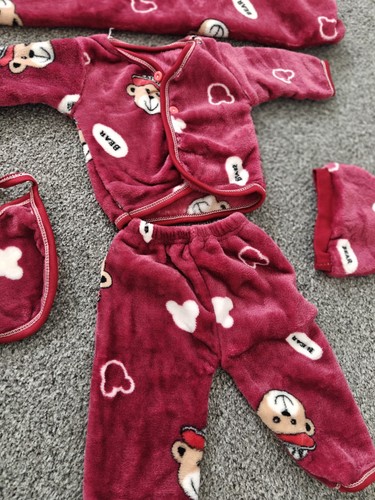 Unisex baby months - 0-3, fleece