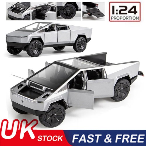 Pull back car zinc alloy - 1:24,