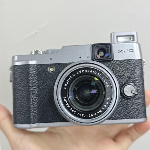 New fujifilm x20 0 - 95%new,