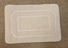 2 x Non Slip Memory Foam Bath Mats Ivory Cream 58cm x 39cm