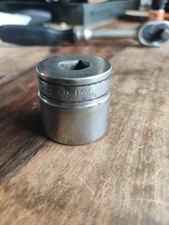 1X used Snap On 3/8 shallow imperial 12 point 15/16 F301 socket