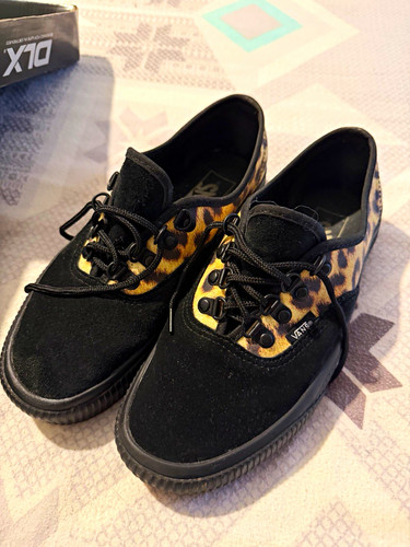 Vans women low top - low, lace-up