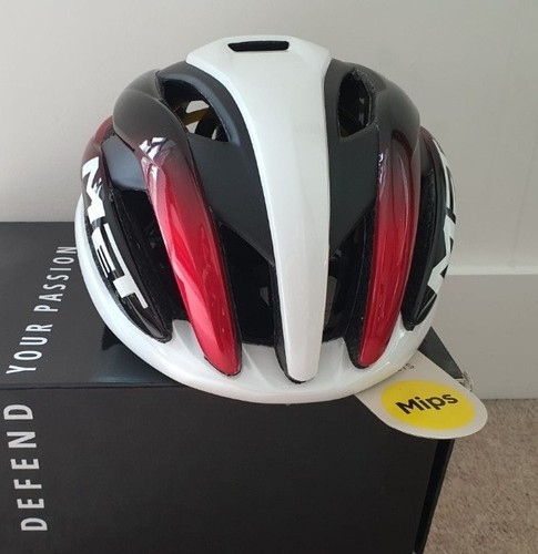 Met trenta mips road helmet - met,