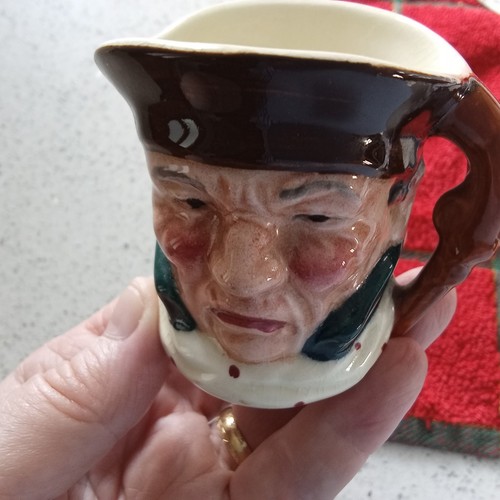 Vintage toby jug 3inch high - 3inch,