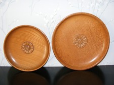 MOUSEMAN INTEREST PETER PEARSON PAIR OF OAK FRUIT BOWLS  YORKSHIRE ROSE CRITTER