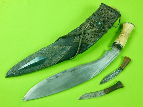 Antique late century royal - 19,