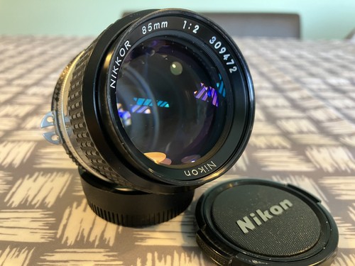 Nikon nikkor 85mm ais - 85mm,