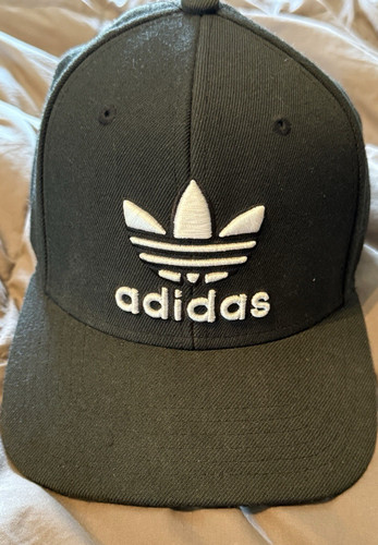 Adidas trefoil logo - adidas,