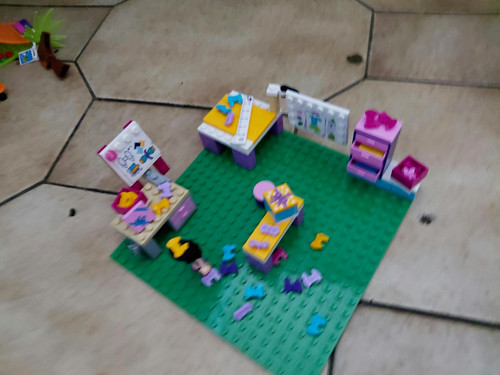 Lego friends dressing - lego, table