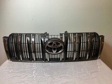 TOYOTA LAND CRUISER PRADO 2010-15 J150 GENUINE FRONT MAIN GRILL  5311460080 *K2