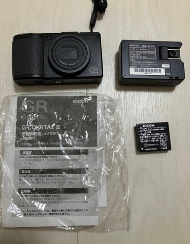 Ricoh digital iii compact - ricoh,
