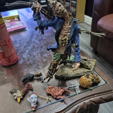 THE SCARECROW TWISTED LAND OF OZ MCFARLANE figure