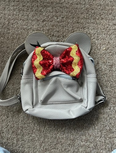Dumbo character back - character, pack
