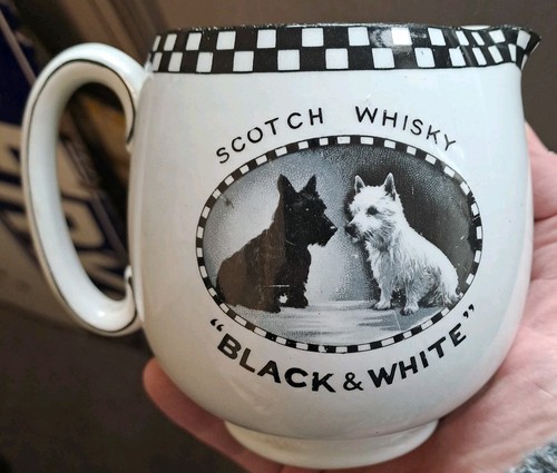 Perfect vintage black white - perfect,