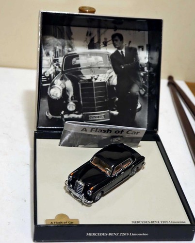 Minichamps mercedes benz 220s - minichamps, mercedes-benz