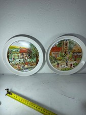 2 x Honiton Pottery Display
