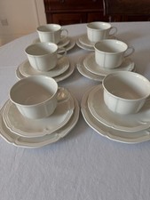 VILLEROY & BOCH MANOIR SET OF 6 TEA CUPS, SAUCERS AND BREAD PLATES, PORCELAIN