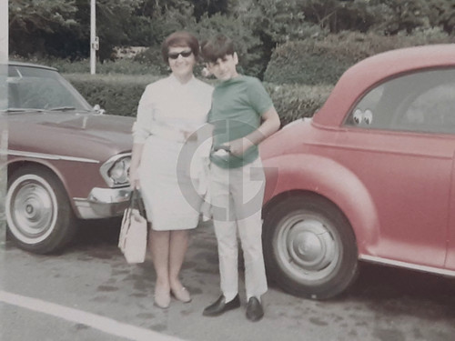 Boy woman rambler - by,