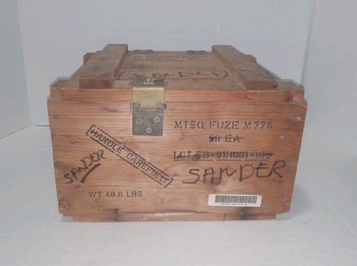 Vtg empty wooden - vtg, military