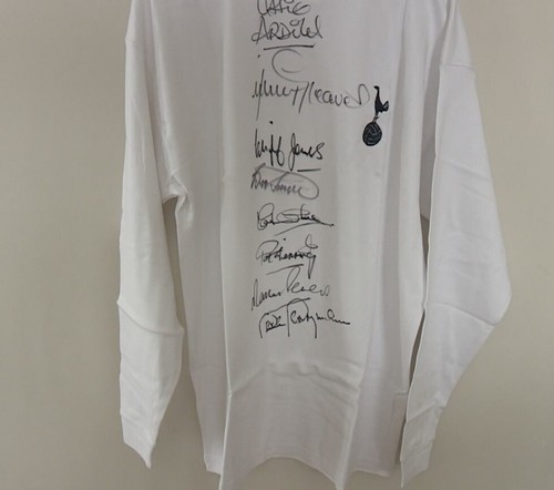 Tottenham signed shirt - tottenham,