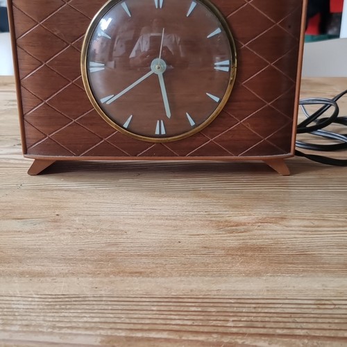 Smiths electric mantel clock - mantel,