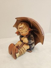 Goebel Hummel Umbrella Girl #152B Porcelain 5" Figurine W. Germany 