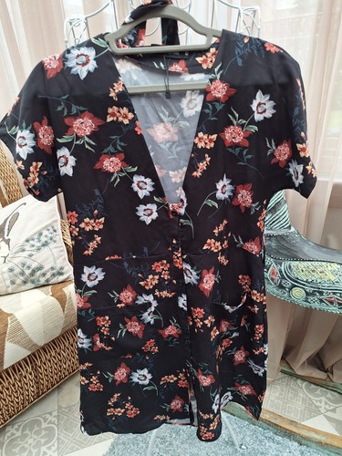Ladies dress pretty - ladies, by