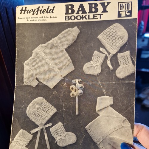 Hayfield baby book - hayfield, h/10