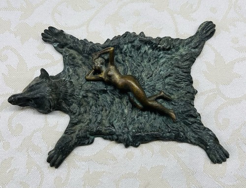 Nude naked erotic lady woman - nude,