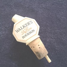 Walkers Bourbon Bottle Pourer