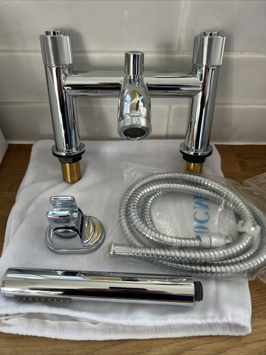 Deck mounted bath - bath, mixer