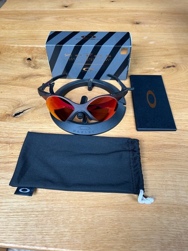 Oakley sub zero - oakley,