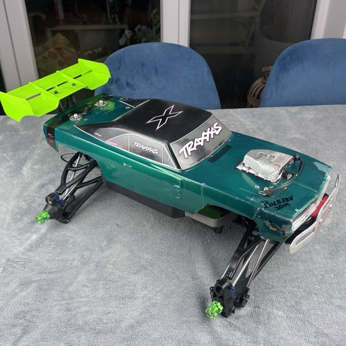 Traxxas revo v1 chassis - traxxas,