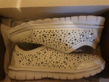 Bata SNEAKERS WITH RHINESTONES