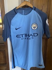 Match Worn / Issued Vincent Kompany Manchester City Shirt 16/17 Season