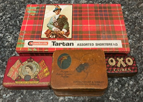 Vintage tins oxo - x,