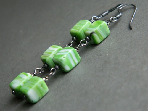 Art deco green striped cubed - art,
