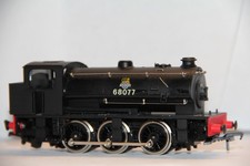 Dapol OO Gauge -  0-6-0 J94 Class 68077 Loco in BR Black Early Emblem  Livery