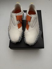 Puma UR Mostro Communication