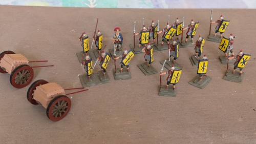 Roman soldiers 28mm plastic - roman,