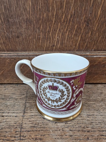 1995 buckingham palace - red, &