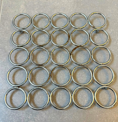Chrome metal trivet pan stand - chrome,