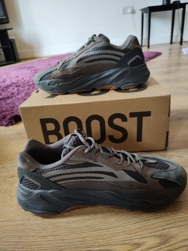 Yeezy boost 700 geode uk - yeezy,